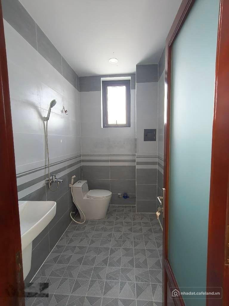 Bán nhà riêng: Nhà mới 2 tầng, 100m2, gần Tô Ngọc Vân, trung tâm Tam Bình, Thủ Đ