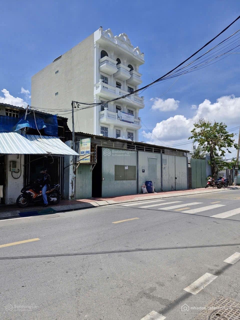 Bán đất thổ cư: Đất mặt tiền kd, 270 m2, full thổ cư, linh đông, ngay phạm văn đ
