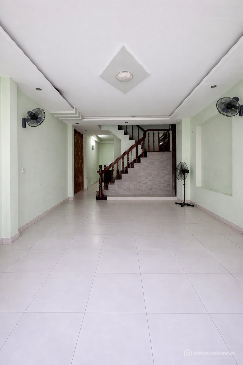 Bán nhà riêng: Bán Nhà 3 TẦNG Hẻm Xe Hơi Phường Trường Thọ Thủ Đức - Ngang LỚN 5