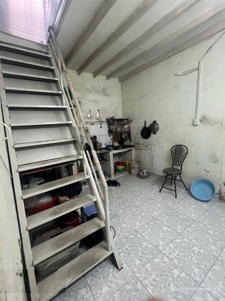 Bán nhà riêng: Siêu phẩm - Hiệp Bình Chánh 100m2 gần Gigamall - Phạm Văn Đồng