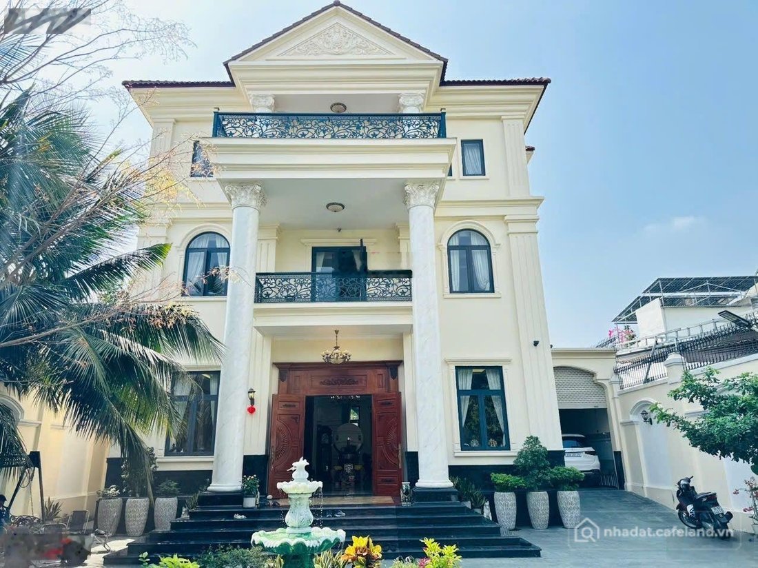 Bán biệt thự: Độc quyền dinh thự ven sông gigamall - ngang 17m hiếm có - khu vip