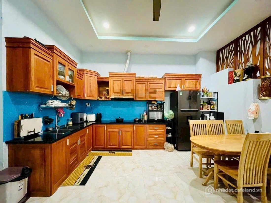 Bán nhà riêng: Bán nhà trệt 2 lầu 4,5 x18m đường số 3, hiệp bình phước thủ đức k