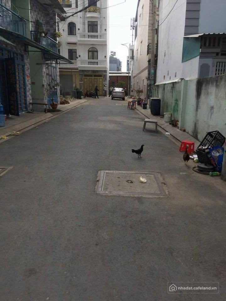 Bán nhà riêng: Nhà 80m2, 2 tầng, ngang 5,5m, gần Lê Trọng Tấn, Aeon Mall Tân Phú