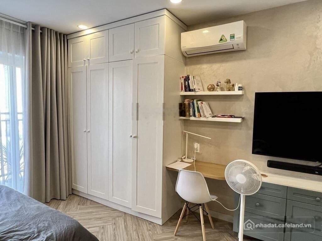 Bán căn hộ chung cư: Bán gấp căn hộ đẹp tại Nguyễn Xí, 2,65 tỷ, 38m2, view sông 