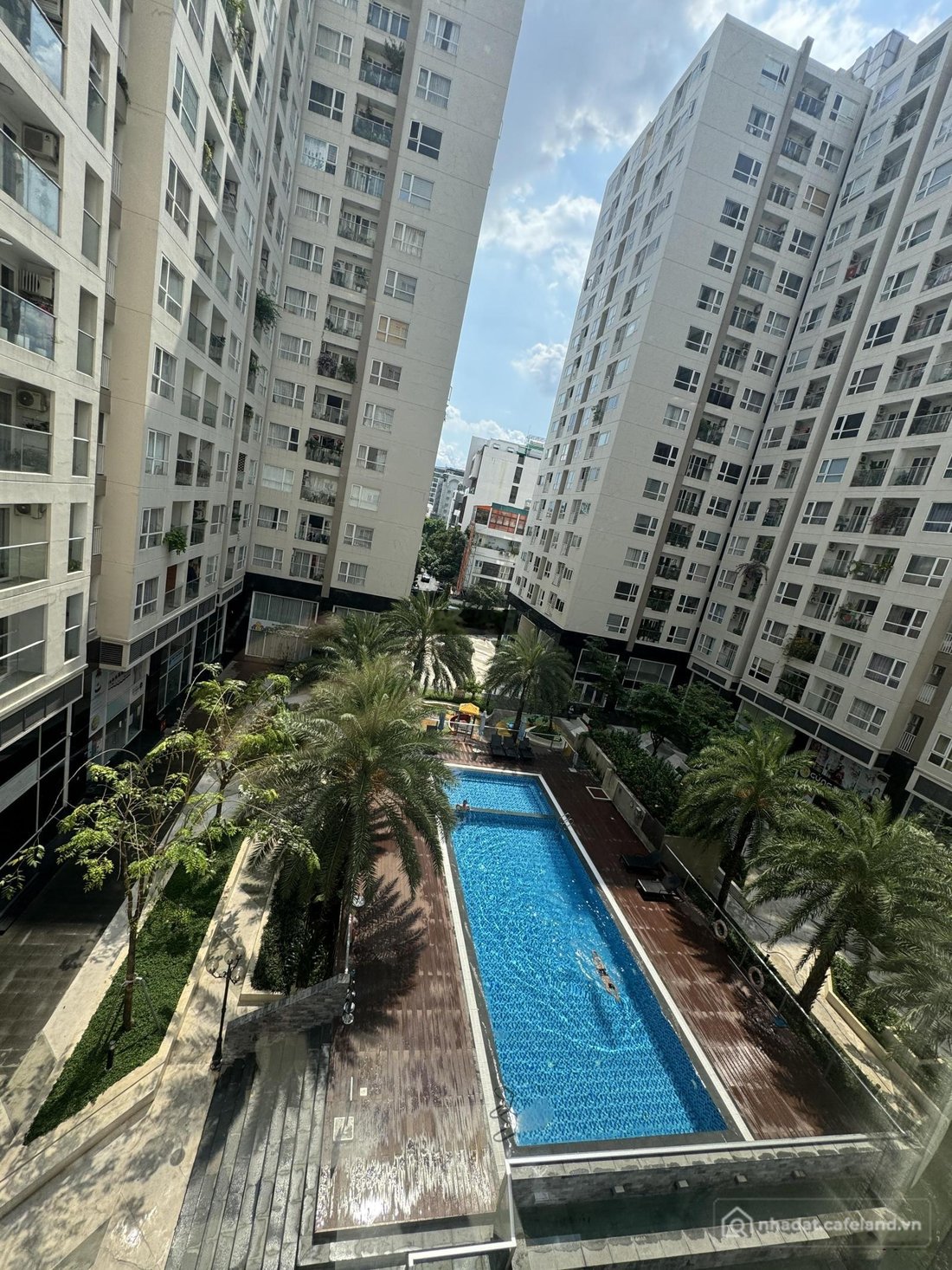 Bán căn hộ chung cư: Bán CC Sky Center, view đẹp, 3,45 tỷ, 44m2, 1PN + 1WC