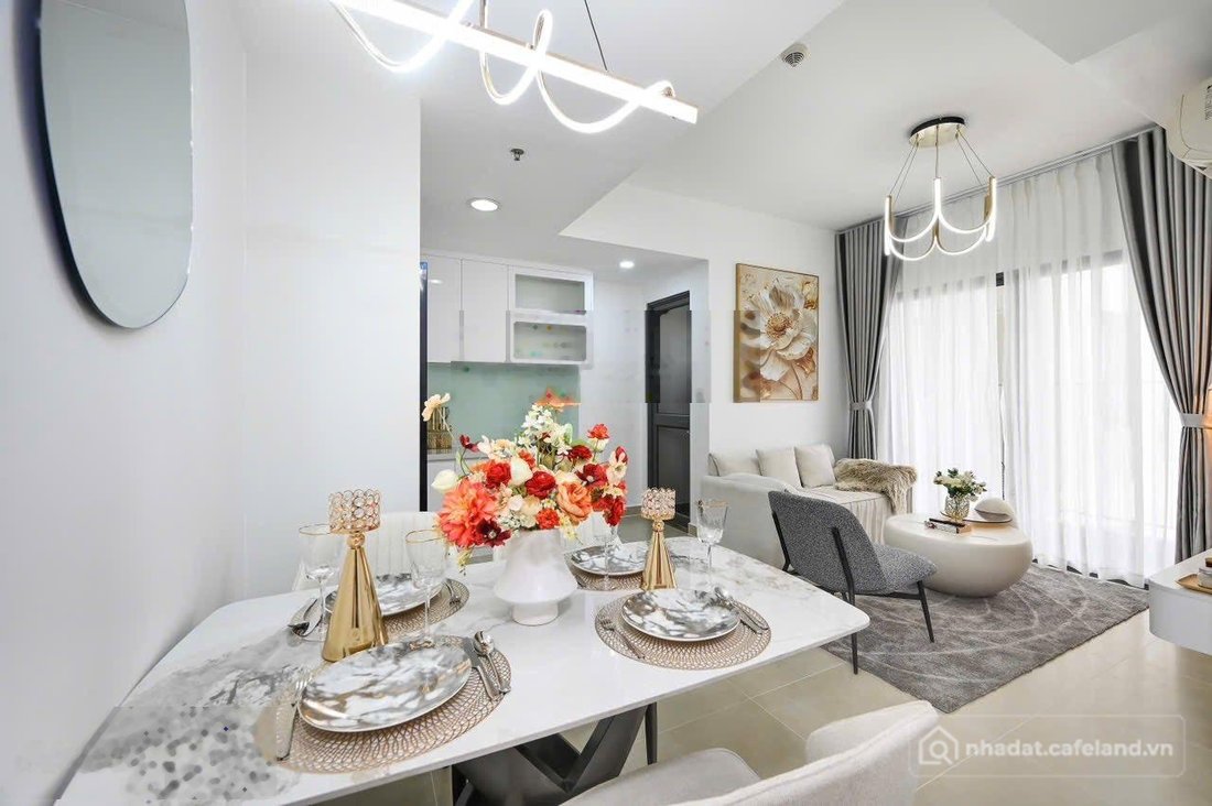 Bán căn hộ chung cư: Căn hộ 52m2 - (2PN) SHR, tặng NT dọn ở, vay 80%. 0794818249