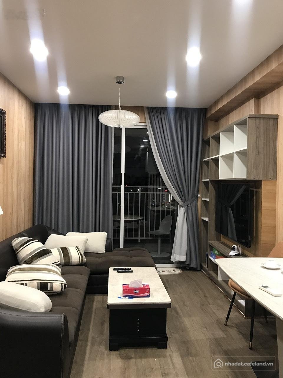 Bán căn hộ chung cư: Cần bán gấp chốt lẹ giá tốt 1.95tỷ The Botanica (Tân Bình) 