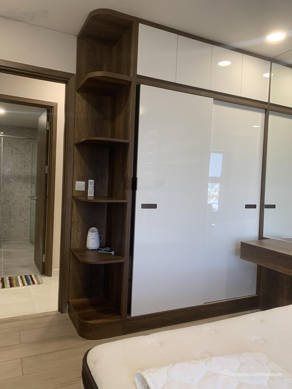 Bán căn hộ chung cư: Bán căn hộ Penhouse Central Plaza, 91 Phạm Văn Hai, 250m2, 