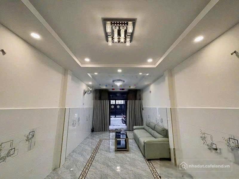 Bán nhà riêng: Bán nhà HXH Giải Phóng, phường 4, Tân Bình (4*17) 4 tầng đẹp; gần