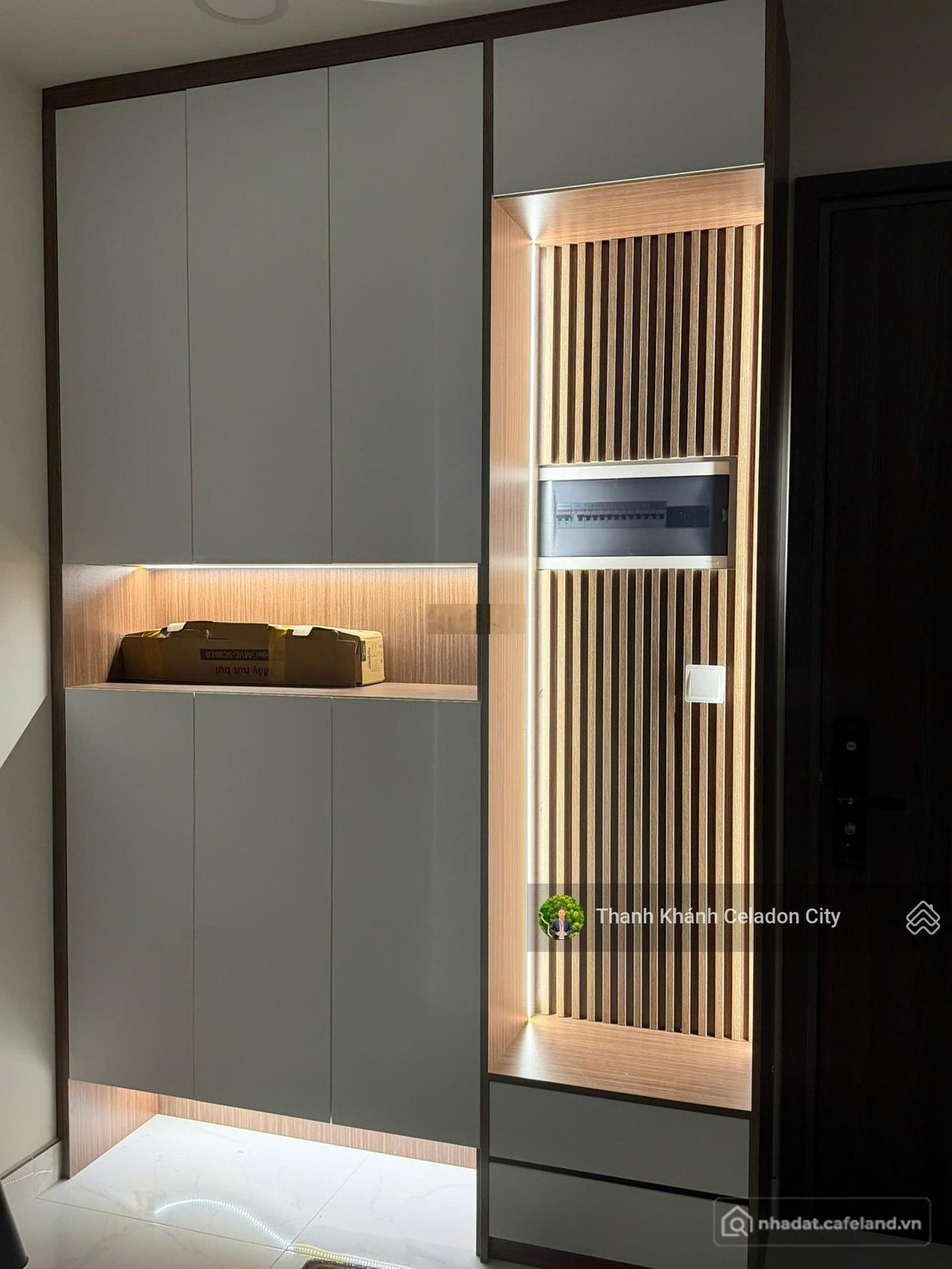 Bán căn hộ chung cư: Bán CC Diamond Centery, 10,7 tỷ, 120,7m2, 3PN, 3WC, Full đẹ