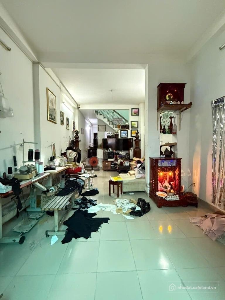 Bán nhà riêng: Bán nhà gần Aeon - đại học Công Thương - 2 tầng 80m2 - hẻm ô tô v