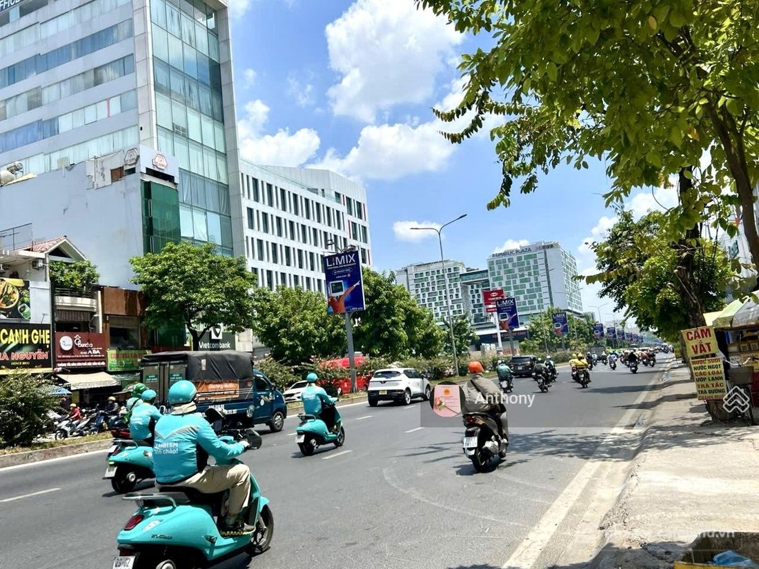 Bán nhà riêng: Bán gấp! nhà 3 tầng (80m2) mặt tiền cộng hoà, ngay pico plaza, nh