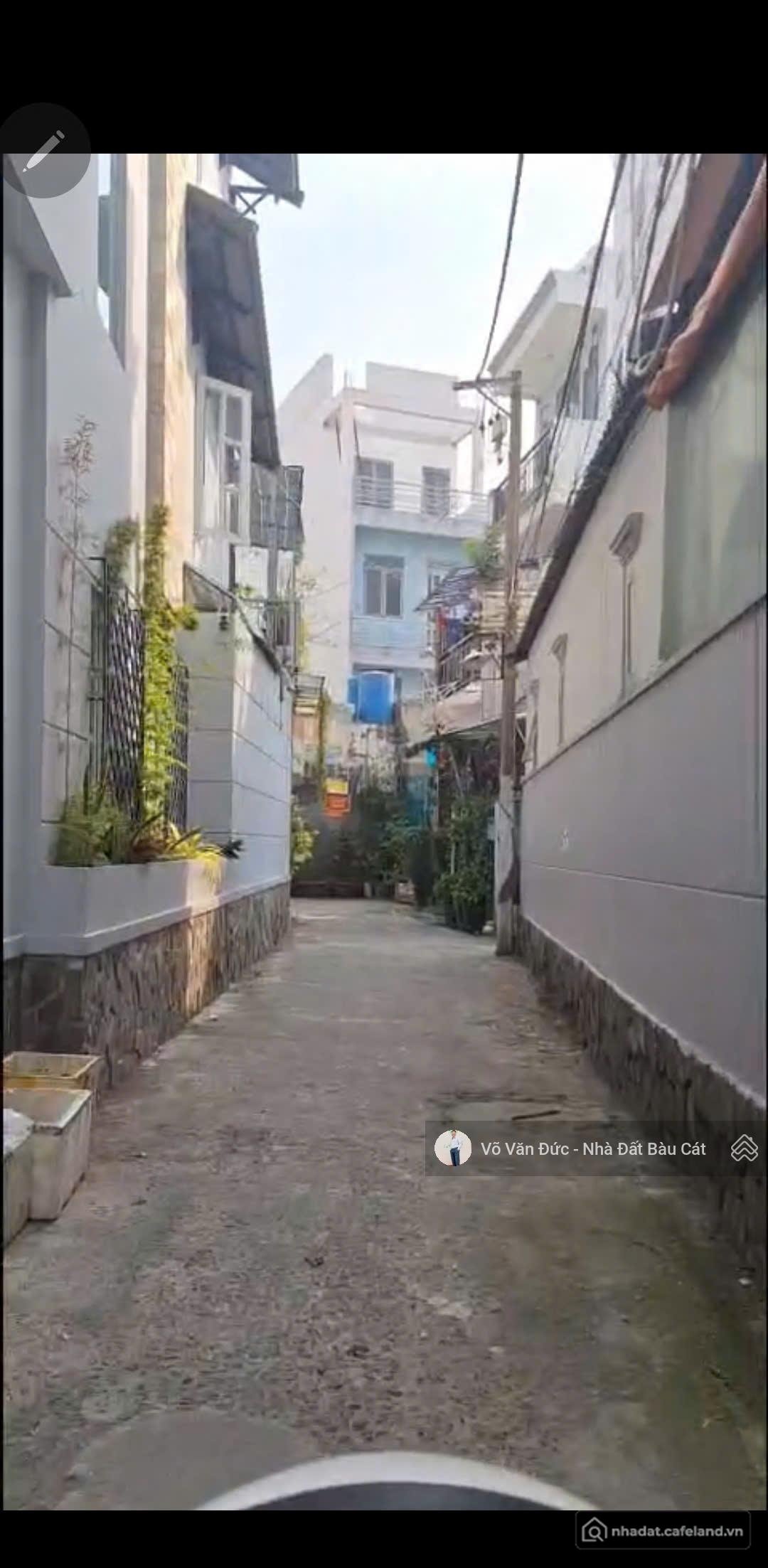 Bán nhà riêng: Bán nhà Hẻm Sơn Kỳ-Tân Phú. DT 6x20- Nở Hậu 15m- DTCN 179m2 đất- 