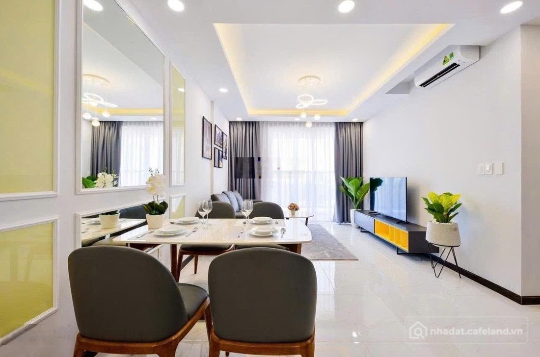 Bán căn hộ chung cư: Chính chủ bán lỗ 1ty980 Green Field 686 84m2 sổ hồng riêng