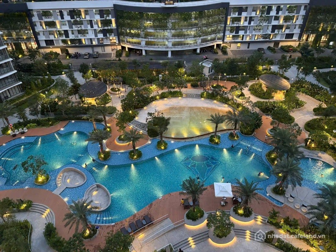 Bán căn hộ chung cư: Hàng hiếm Diamond Alnata Plus 3PN căn góc 118m, Ban công dà