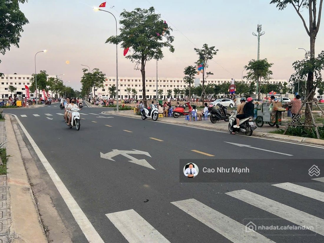 Bán nhà phố dự án: 8,5 tỷ sở hữu ngay căn Shophouse 1 trệt 3 lầu STC Long Thành,