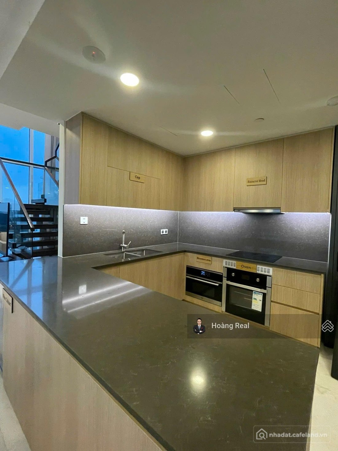 Bán căn hộ chung cư: Độc quyền 4PN, diện tích 209m2 lớn nhất dự án - giá bán tốt