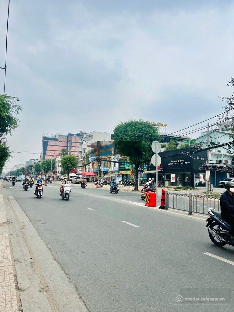 Bán nhà riêng: Tân bình - khu đất vàng mặt tiền trường chinh - kế bên ubnd p. tâ