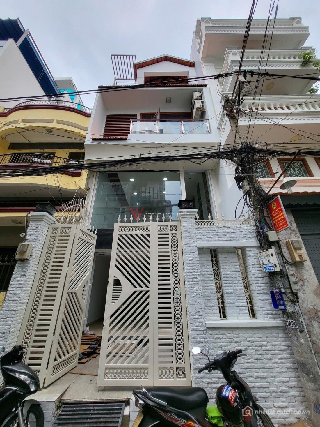 Bán nhà riêng: Nhà HXH Lý Thường Kiệt, P14, Q10 kề Xi Grand Court 5x15m 4 tầng H