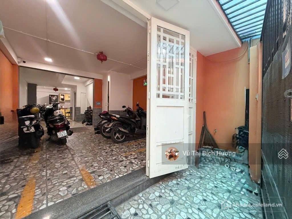 Bán nhà riêng: Tòa CHDV - Khu Cư Xá Bắc Hải - Tiện kinh doanh dòng tiền - 5 tầng