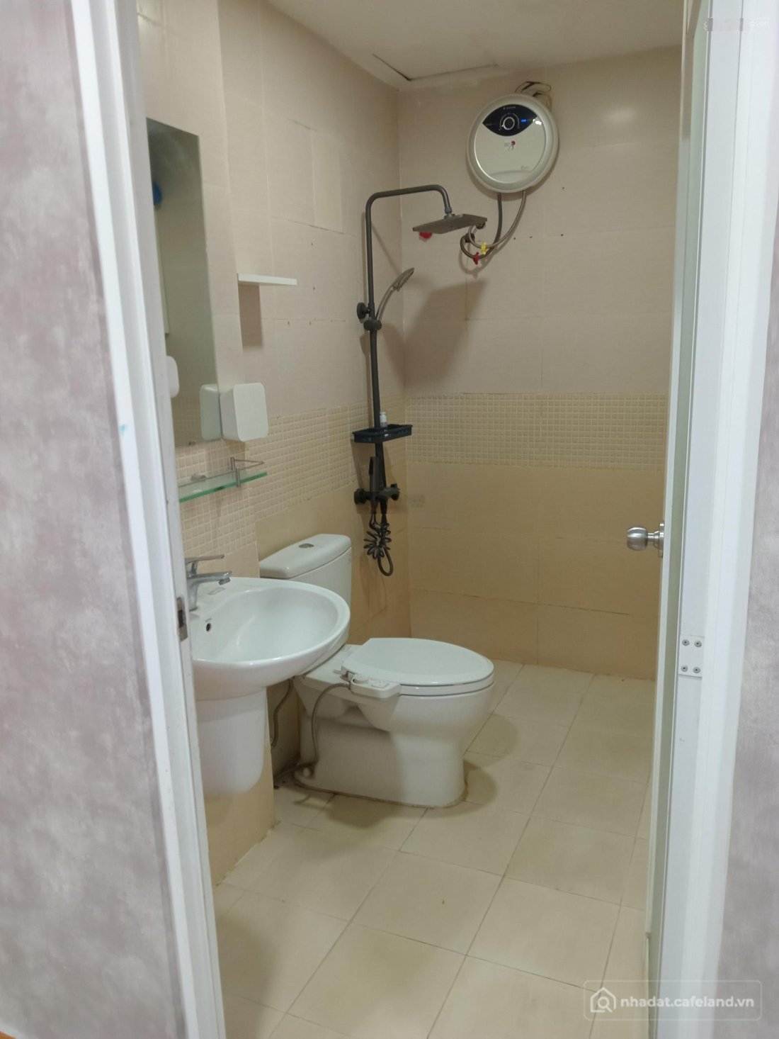Bán căn hộ chung cư: Chung cư Topaz Garden đường Trịnh Đình Thảo quận Tân Phú 2 