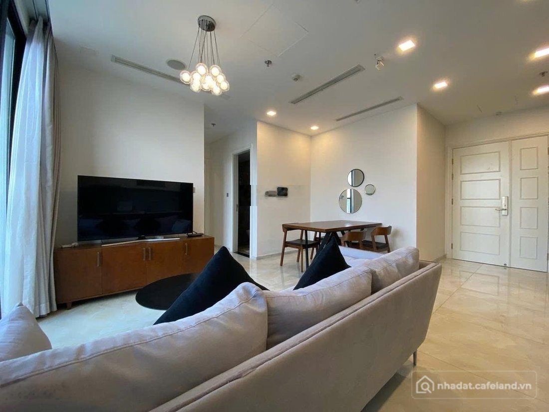 Bán căn hộ chung cư: Cần bán gấp CH tại Vinhomes Golden River Ba Son giá chỉ 18,