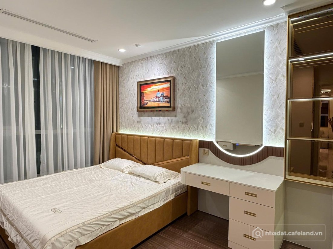 Bán căn hộ chung cư: Cần bán gấp siêu phẩm 2PN 2WC nhà đẹp tòa Landmark5 diện tí