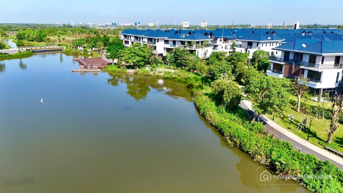 Bán biệt thự: Bán Biệt Thự Góc đường 16m Khu đô thị ID Junction, Thị trấn Long T