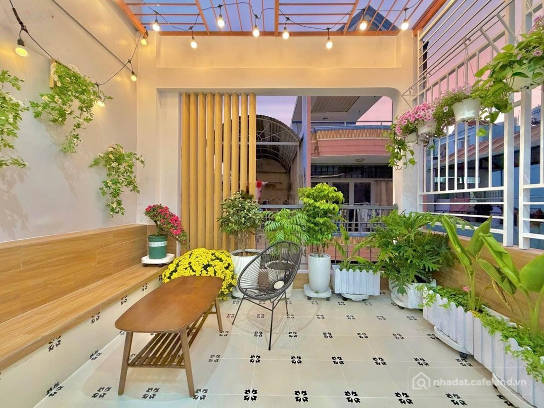 Bán nhà riêng: Siêu phẩm Lê Văn Sỹ Quận 3 - hẻm nhựa 6m VIP Nhà đẹp khu Kinh đô 
