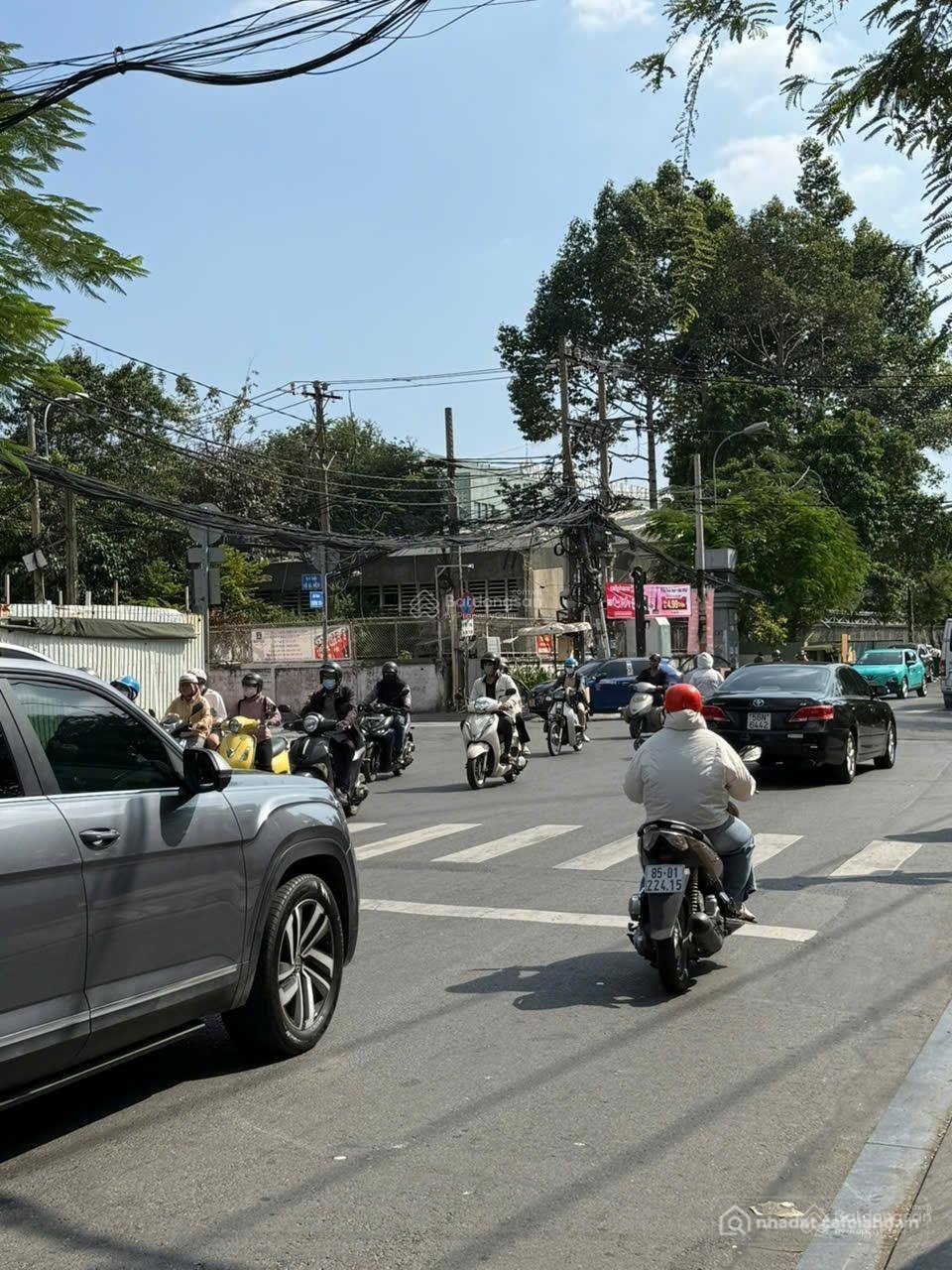 Bán nhà riêng: Bán nhà MTKD Trường Sơn ngang 9 dài 7m quận 10 vị trí đẹp dòng ti