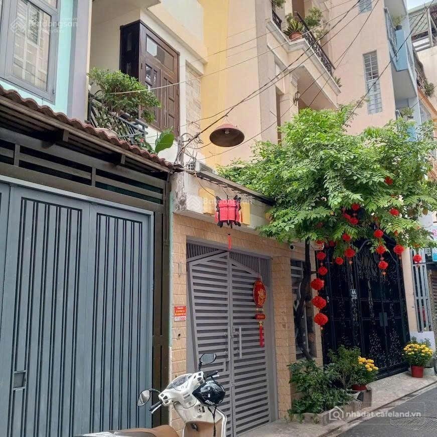 Bán nhà riêng: Bán gấp mặt tiền khu cư xá Bắc Hải - DT: 4mx20m x 3 tầng - Kinh d