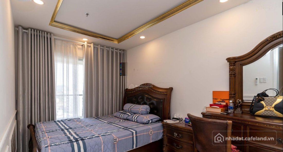 Bán căn hộ chung cư: Chính chủ bán gấp căn hộ duy nhất tại Terra Royal, Quận 3