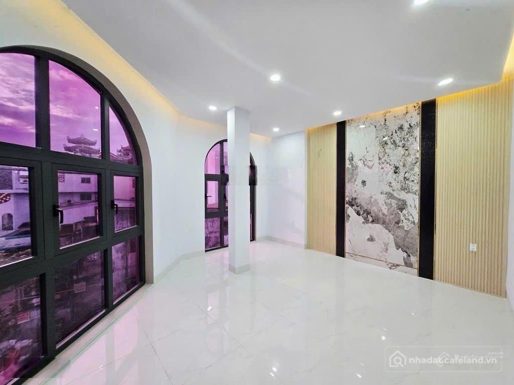 Bán nhà riêng: Cần bán nhà lô góc đường Quách Đình Bảo, Phường Phú Thạnh, Tân Ph