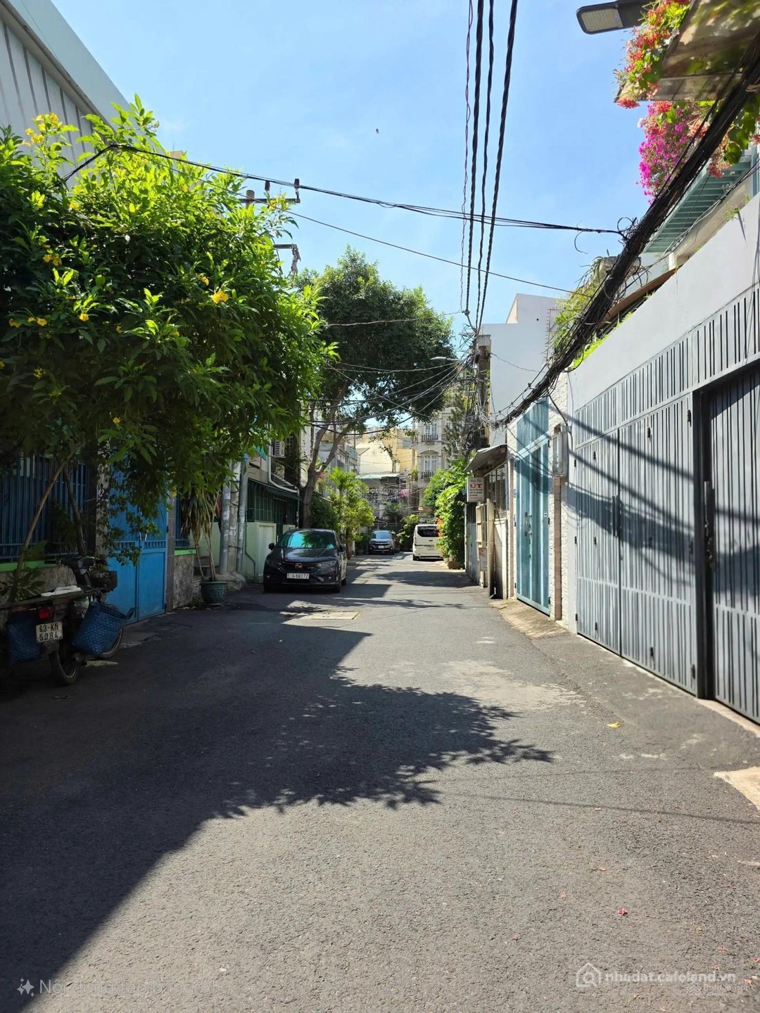 Bán nhà riêng: Nhà Ngon Hẻm Xe Hơi Hồ Biểu Chánh. P11. Phú Nhuận - XD : 5 Tầng (