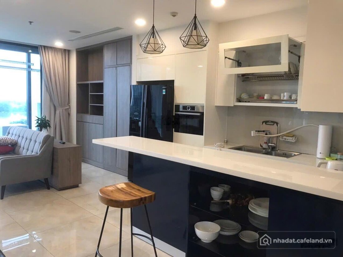 Bán căn hộ chung cư: Cần chuyễn nhượng căn hộ vinhomes golden River khối A3. Nằm