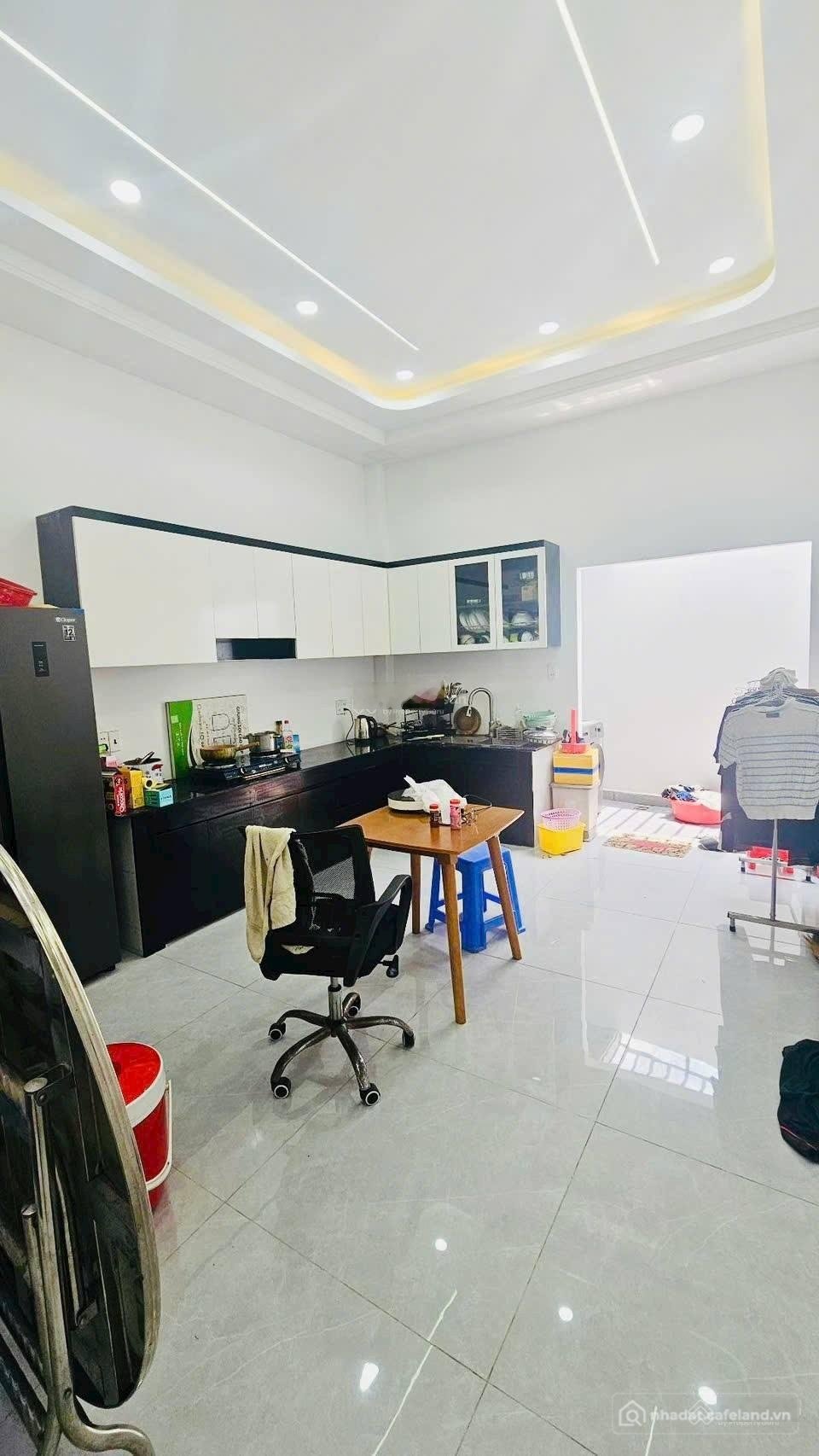 Bán nhà riêng: Mặt Tiền Đường Số Cạnh Chợ Tân Mỹ Q7 - 60m2 - View Công Viên - Nh