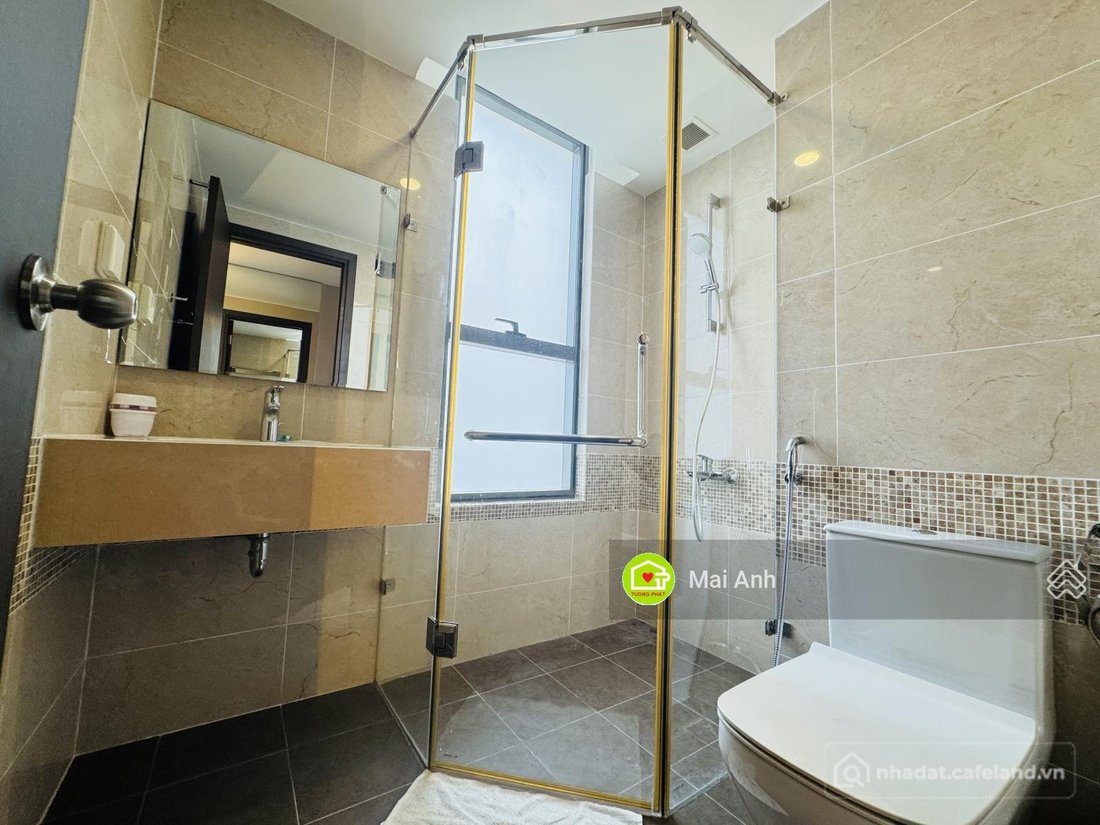 Bán căn hộ chung cư: Cần bán nhanh căn hộ Tresor 3PN-2WC view Bitexco đẹp. Giá 1