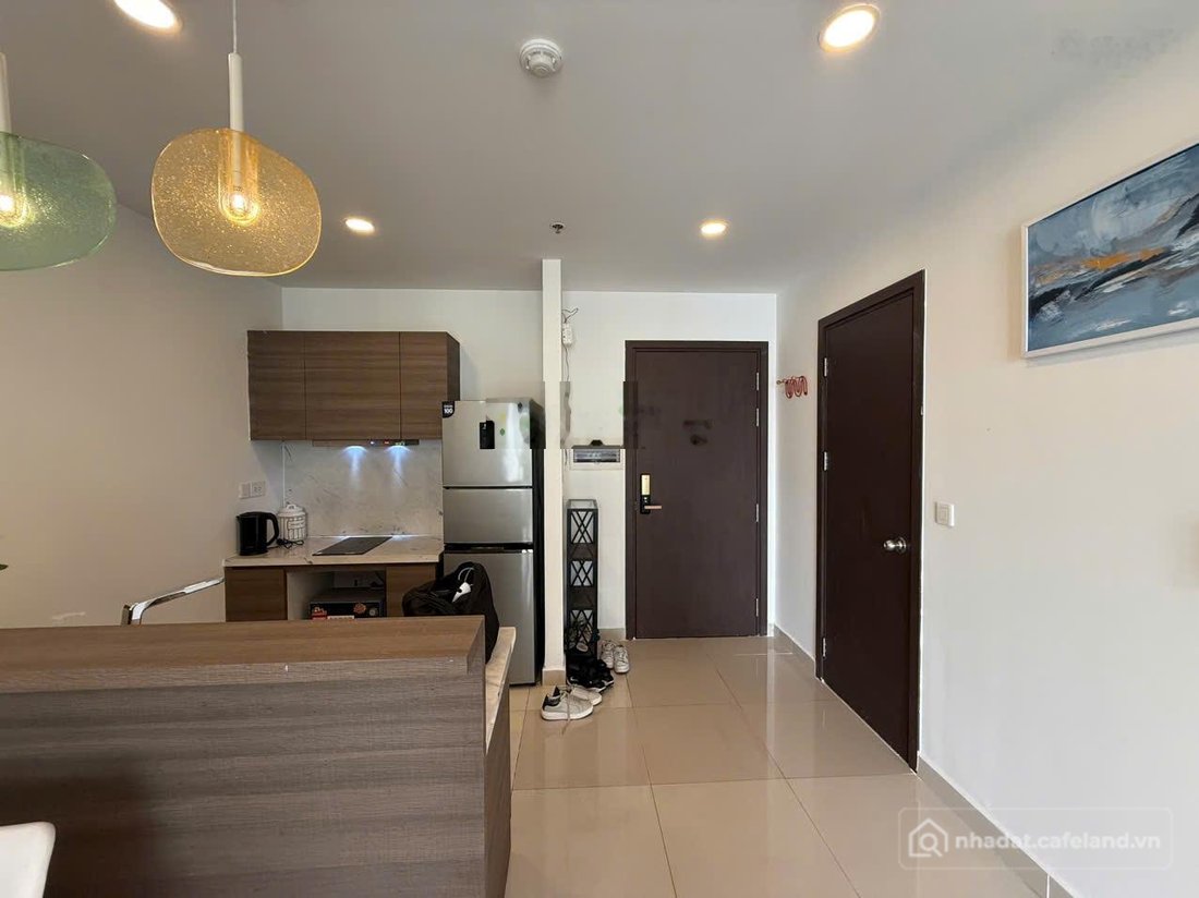 Bán căn hộ chung cư: Mua bán CC Tresor 2PN 1WC 64,5m2 ban công view sông hướng Q