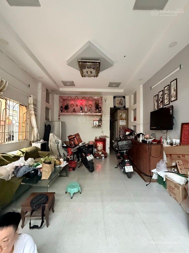 Bán nhà riêng: Nhà hiếm tân phú, hxh, gần lũy bán bích, hòa bình, ngang 4.5m 62m