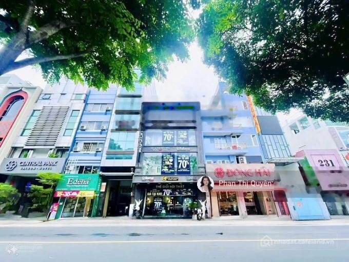 Bán nhà riêng: Ngay An Đông Plaza - Mặt tiền Trần Phú, Quận 5 - DT: 8 x 22m - 6 
