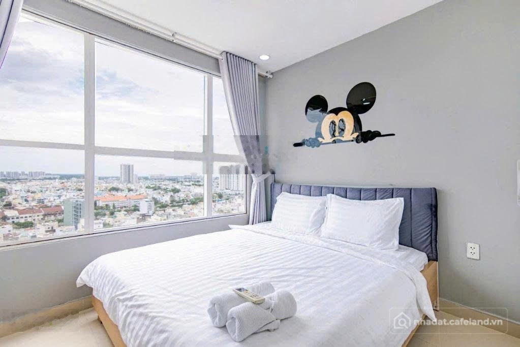 Bán căn hộ chung cư: Chủ cần bán CHCC Flemington Lê Đại Hành Q11 DT 220m2=4PN=15