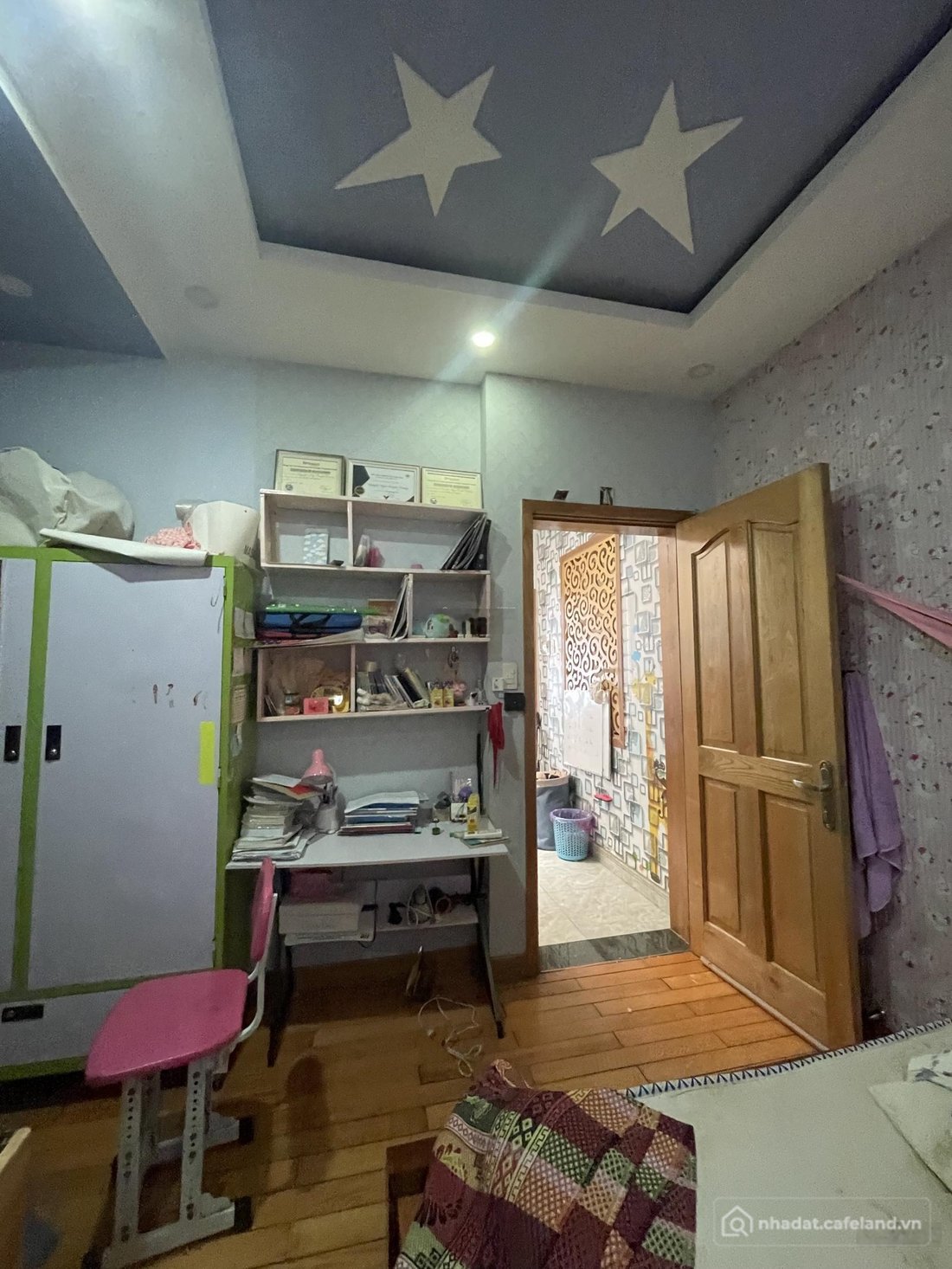 Bán nhà riêng: Chủ cần bán để định cư nước ngoài, nhà khu tên lửa DT: 4.5 x 15m,