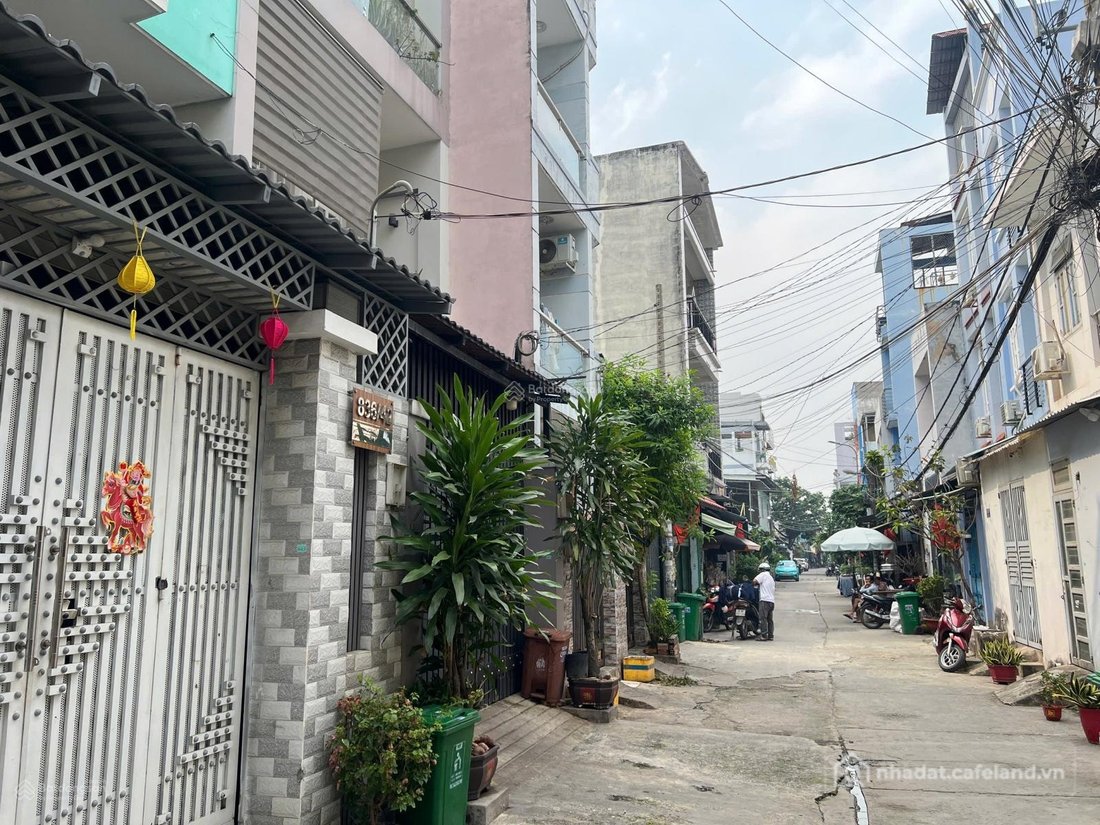 Bán nhà riêng: Bán nhà hẻm xe hơi 1/ Hương Lộ 2 đang khai thác căn hộ dịch vụ có