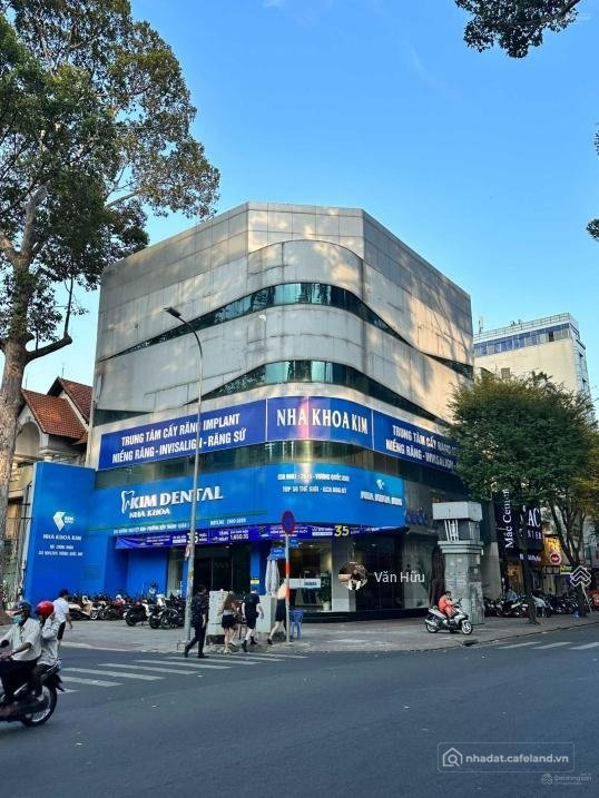 Bán nhà riêng: Góc 2 mặt tiền Nguyễn Thái Học, Quận 1 - DT: 8.5x20m - 4 tầng - H