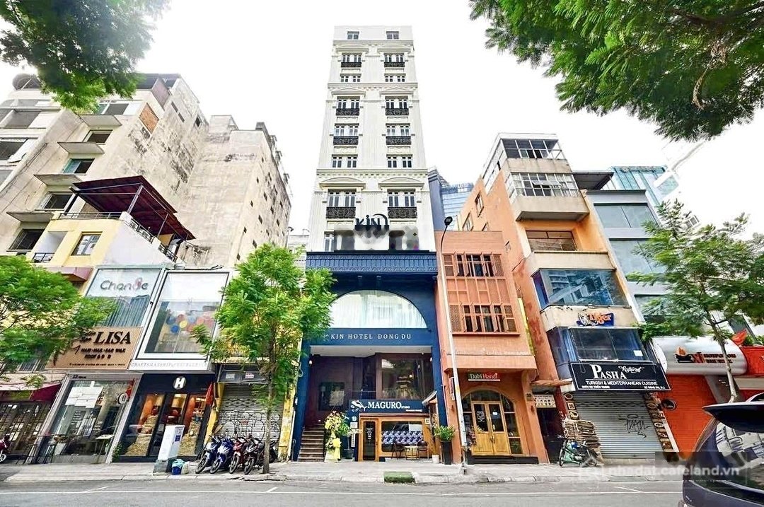 Bán nhà riêng: Chỉ 30 tỷ! Chính chủ đi định cư bán gấp nhà mặt tiền Trần Hưng Đạ