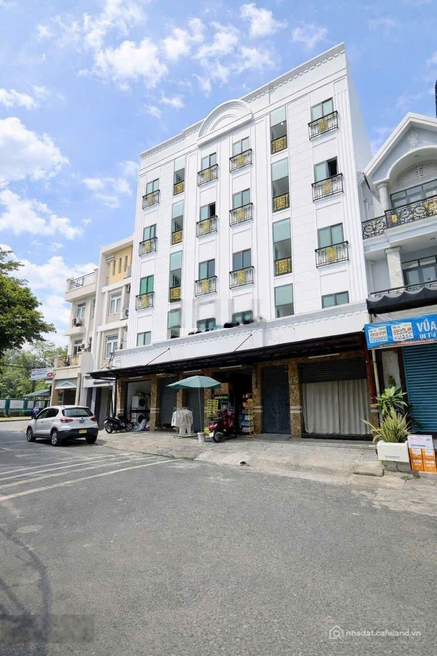 Bán nhà riêng: Bán căn hộ dịch vụ khu Tên Lửa gồm 80 phòng. Thu nhập 280tr/tháng