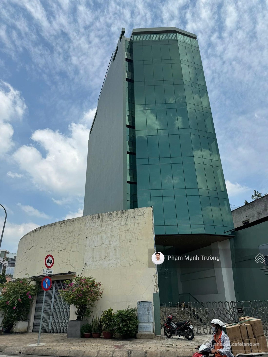 Bán nhà riêng: Cao ốc Văn Phòng 2 Hầm + 10 Tầng | MT Võ Văn Kiệt | 10x35m | Thuê