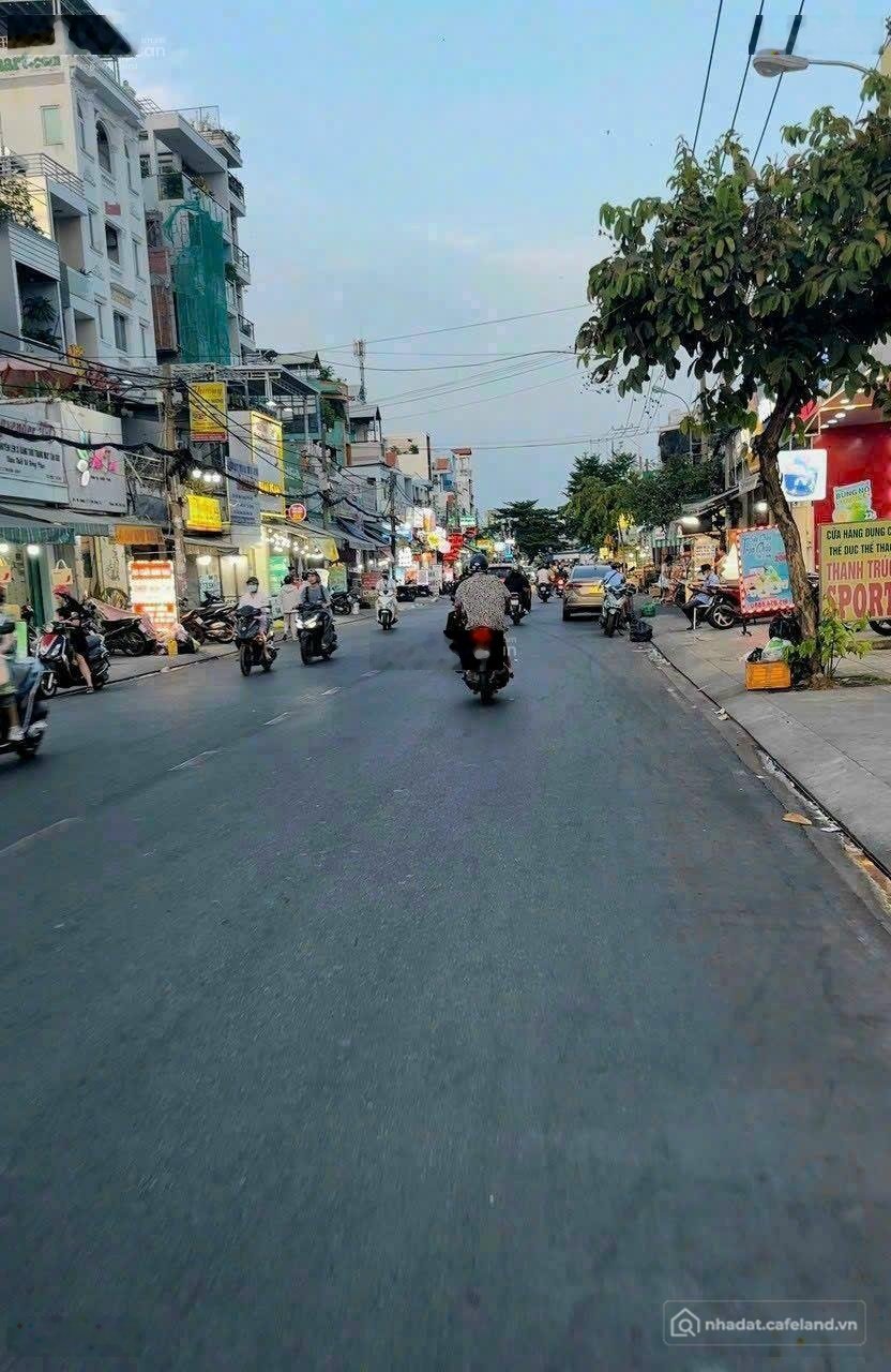 Bán nhà riêng: Bán tòa nhà góc 2MT đường Tân Mỹ, Q7, 10x20m hầm 8 tầng giá 120tỷ