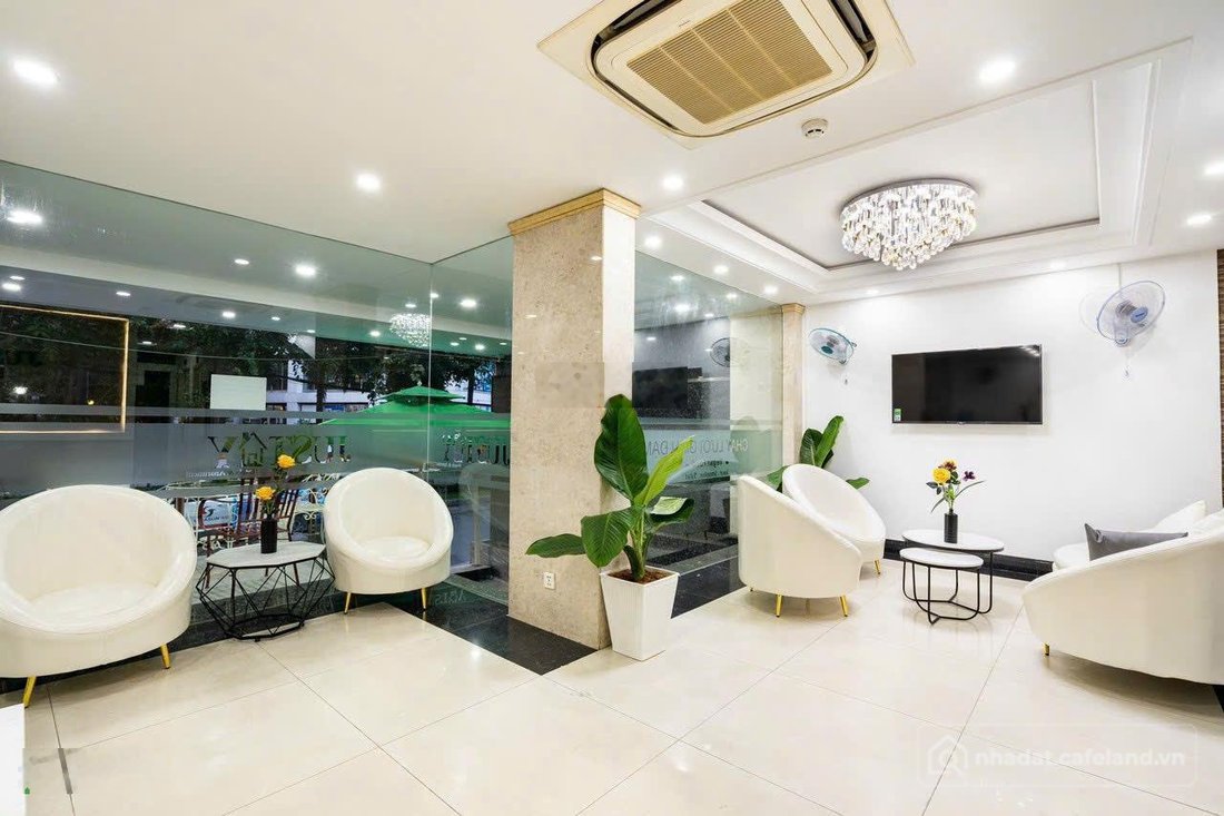 Bán nhà riêng: Nhà 1 đời chủ, bán toà nhà 192c đường 3 Tháng 2 quận 10, 5,1x20m 