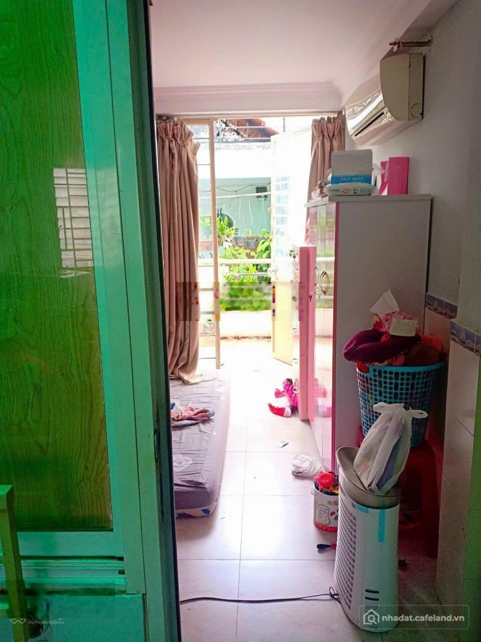 Bán nhà riêng: Bán nhà gần chợ An Đông Q5, 4ty95